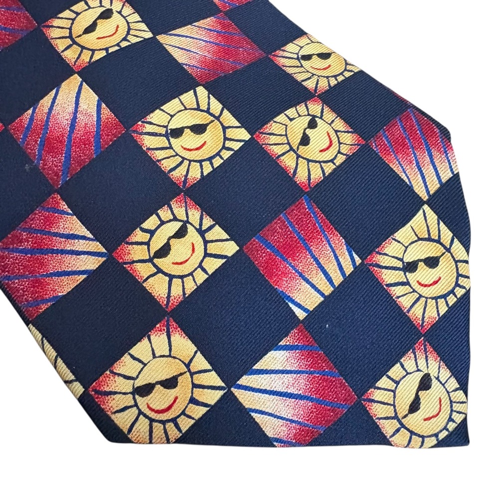 Save the Children Tie Summer Fun Megan Age 11 Sun Smiley Sunglasses‎ Novelty USA